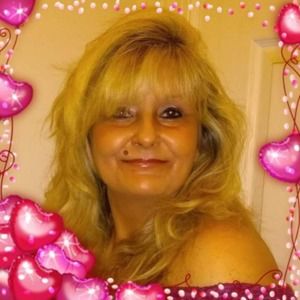 Meet your Posher, Rena